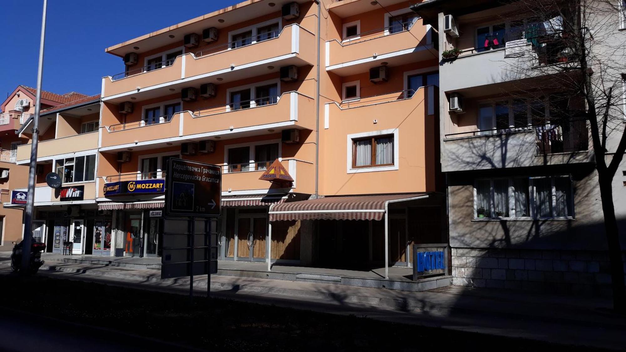 Hotel Viv Trebinje Exteriör bild