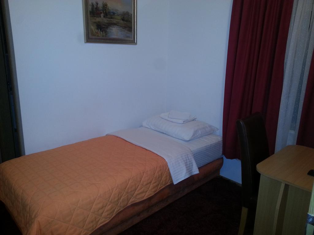Hotel Viv Trebinje Exteriör bild